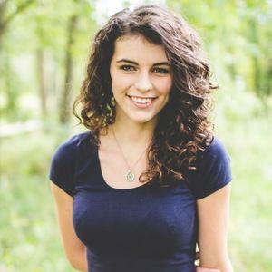 Meet your Posher, Olivia